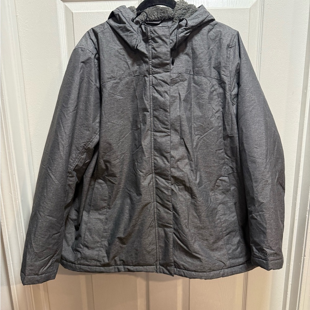 L.L. Bean women’s Charcoal Hooded Puffer parka Jacket